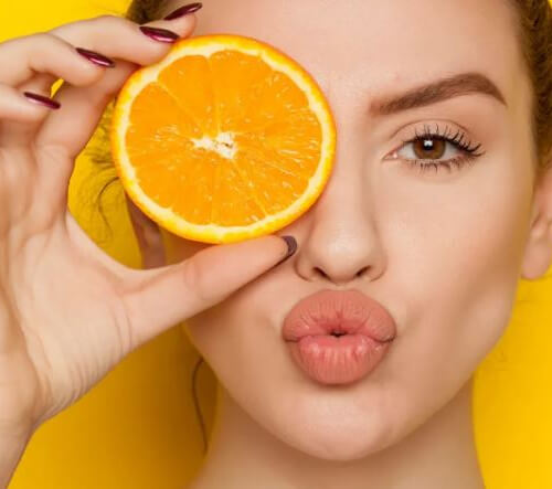 ¿Qué beneficios tiene tomar colágeno con vitamina C?